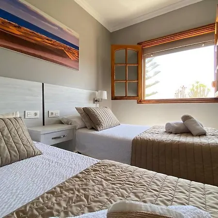 2 With Private Pool At Diaz Aleman Casa vacanze