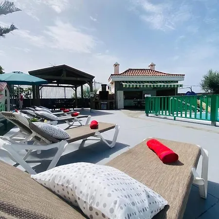 Casa vacanze 2 With Private Pool At Diaz Aleman *