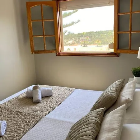 2 With Private Pool At Diaz Aleman